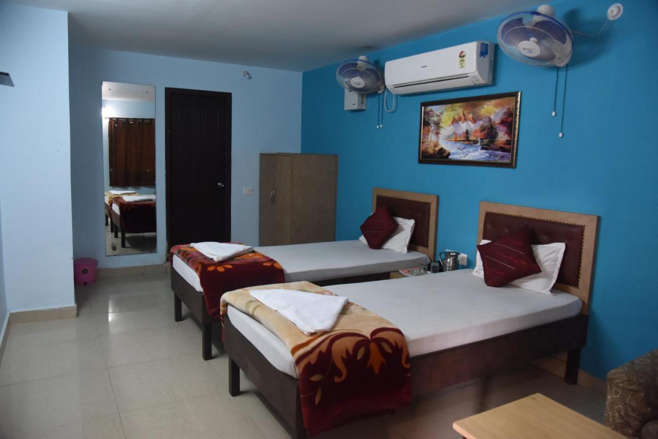 Natraj Hotel Darbhanga Extérieur photo